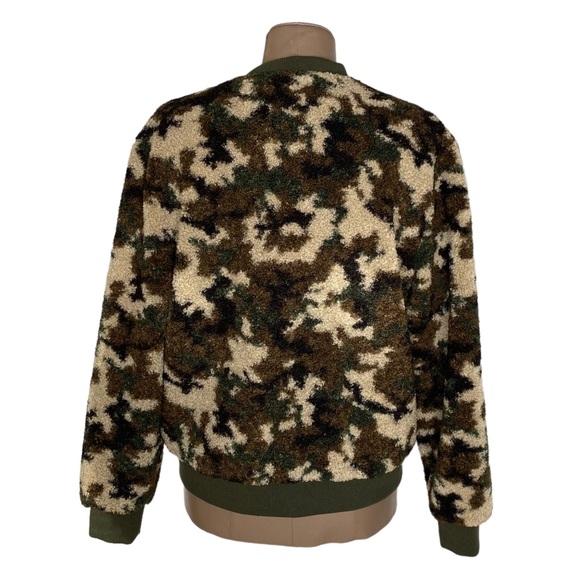 Lucky Brand Women’s Camo Bomber Jacket - Picture 2 of 9